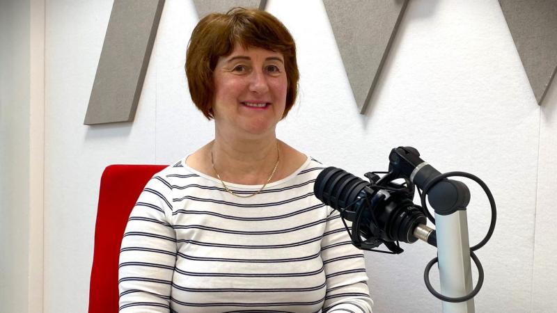 Az Év szakdolgozójának választották Egriné Köteles Anna Máriát, aki kiemelkedő teljesítményével és elkötelezettségével hagyott nyomot a tudományos közéletben. Vendégünk, Anna Mária, inspiráló munkájával és innovatív ötleteivel nemcsak a szakmai közösség f