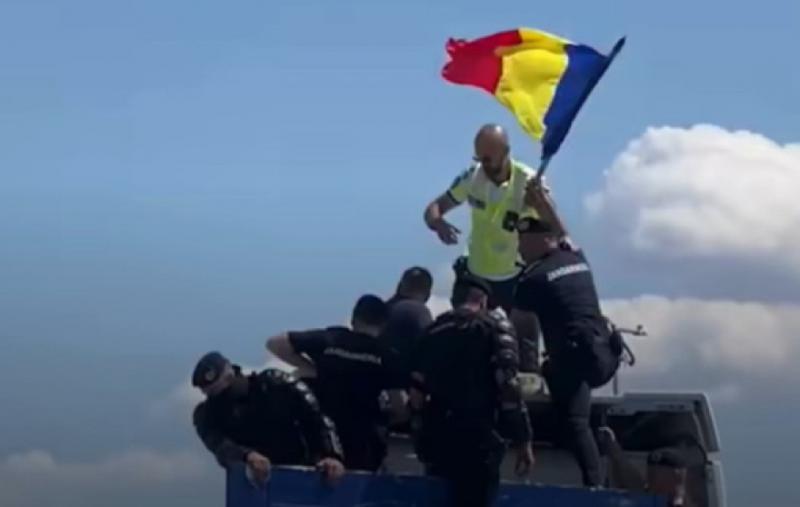 A fővárosi tüntetések következményeként megindult büntetőeljárások és kiszabott bírságok egy újabb fejezetet nyitnak a társadalmi mozgalmak történetében. Ezek az események nem csupán jogi következményekkel járnak, hanem mélyen befolyásolják a közvéleményt