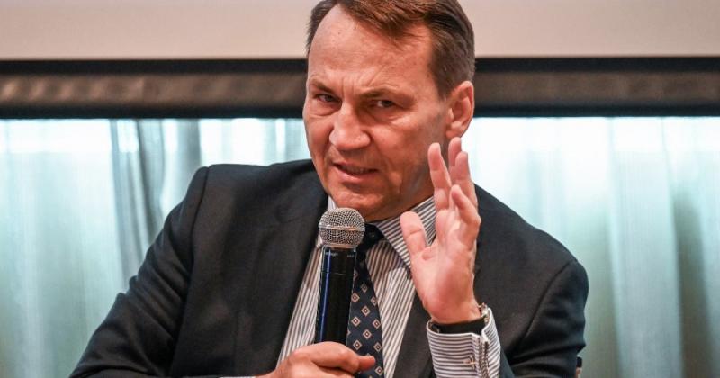 Lengyelország területi igényeket támaszt Csehországgal szemben.