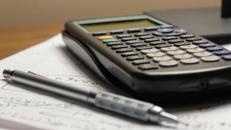 Csapodi Csaba: Az idei matematika érettségi nem tartogatott váratlan fordulatokat, de az ötösért igencsak meg kellett izzadni.