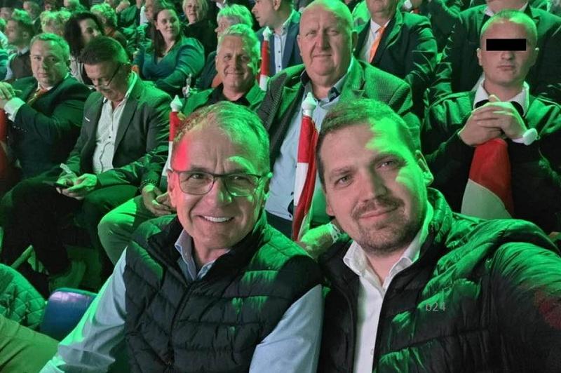 Egy elítélt, aki súlyos bűncselekmény miatt került rács mögé, szintén részt vett Orbán Viktor Harcosok Klubjának rendezvényén.