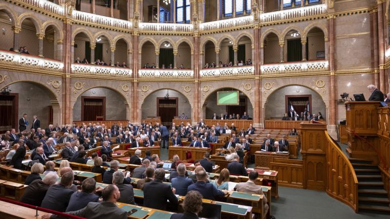 Megszavazták a 2026-os költségvetést, és már érződik a levegőben, hogy hamarosan beköszönt az igazi nehézség.
