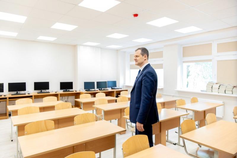 Ködös üzleti ügyei miatt lemondott Litvánia kormányfője.