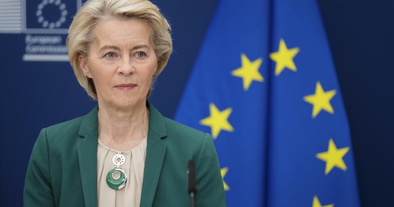 Ursula von der Leyen kifejtette, hogy az Európai Unió célja egy igazságos béke megteremtése, amelyre az európai vezetők különböző módokon reagáltak.